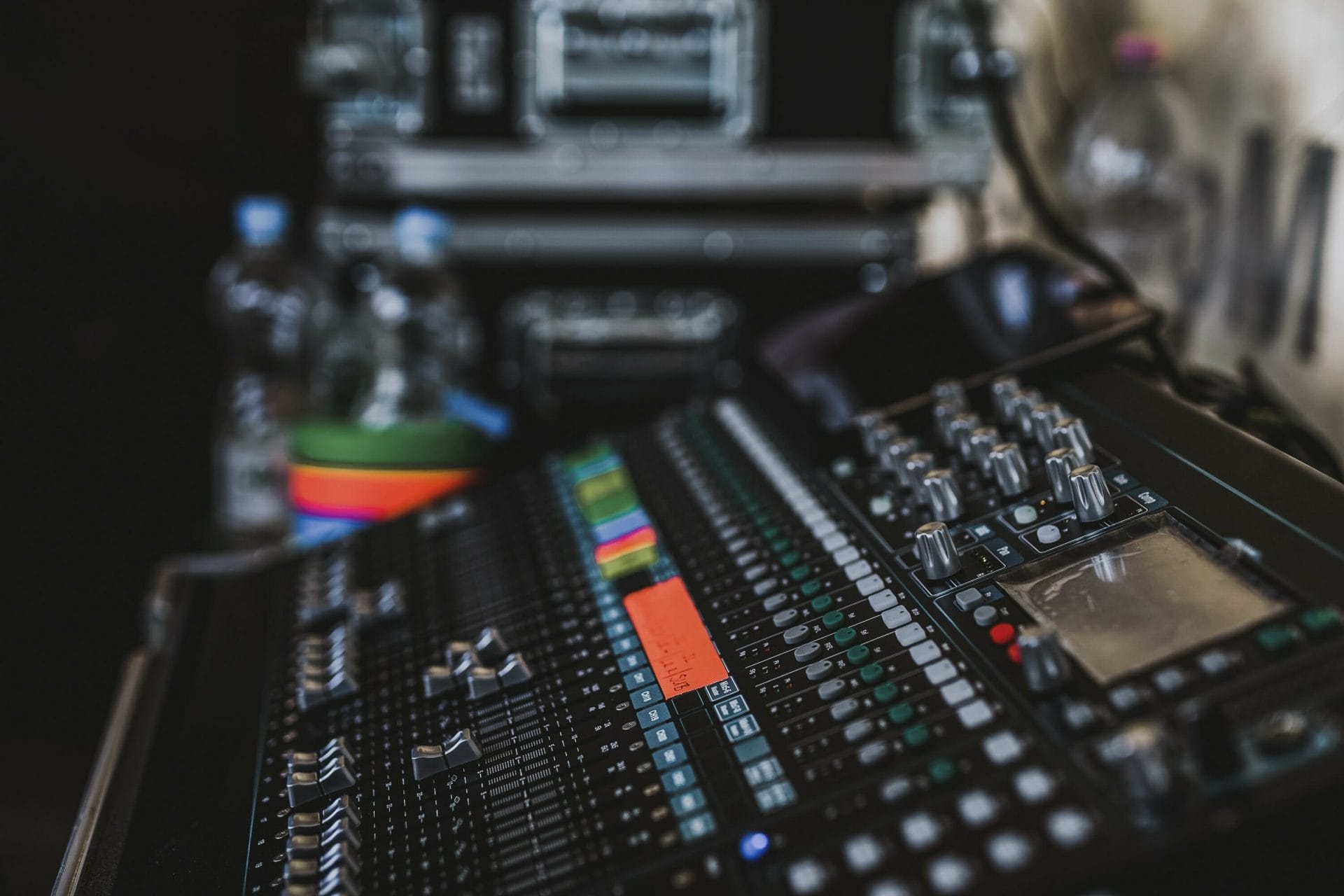 Hyperbits How to Mix Music: 8 Technical Steps for Beginners Gain Staging