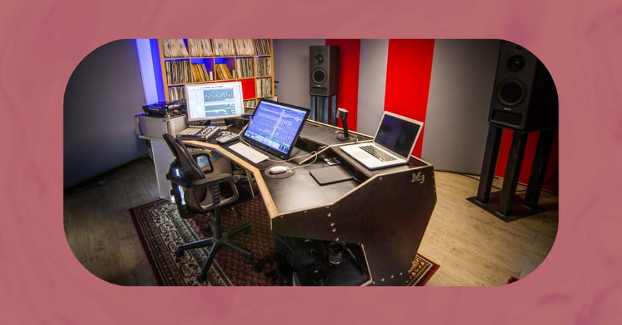 Best studio deals desk 2020