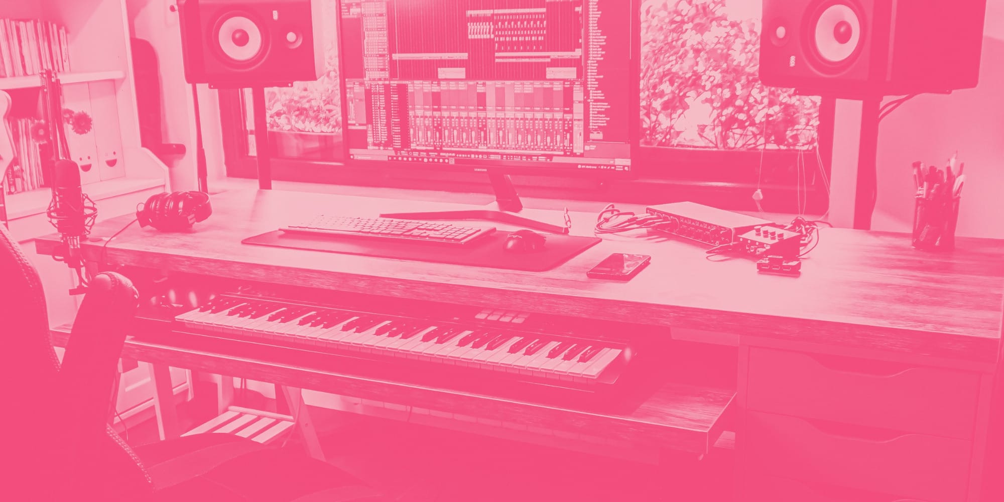The 17 Best Studio Desks for Music Producers - Hyperbits